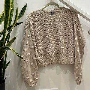 Moon & Madison Sweater in Cream with Detail Sleeves